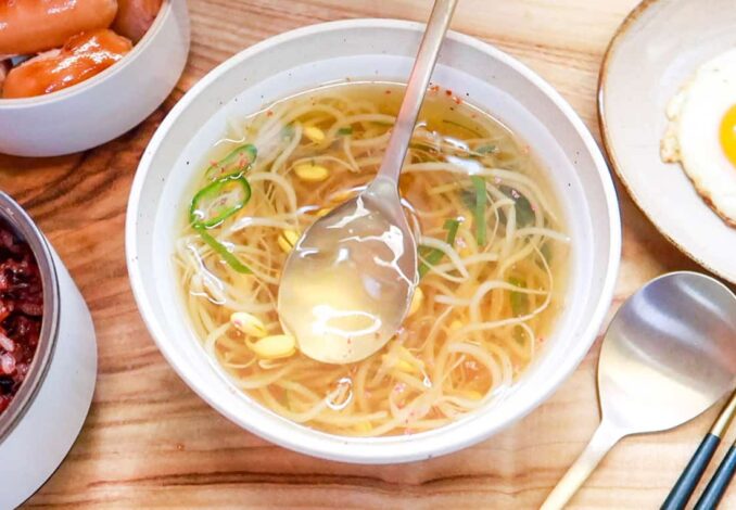 Soybean Sprout Soup