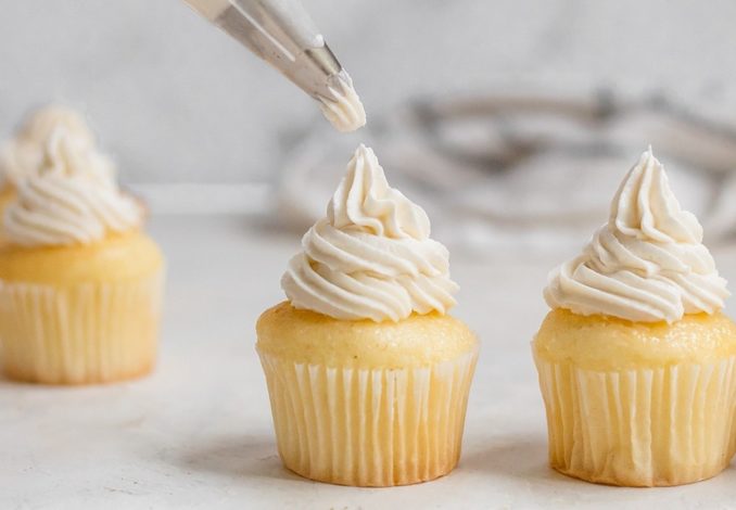 Buttercream frosting: a smooth and creamy icing for cakes and cupcakes, adding a touch of sweetness and elegance.